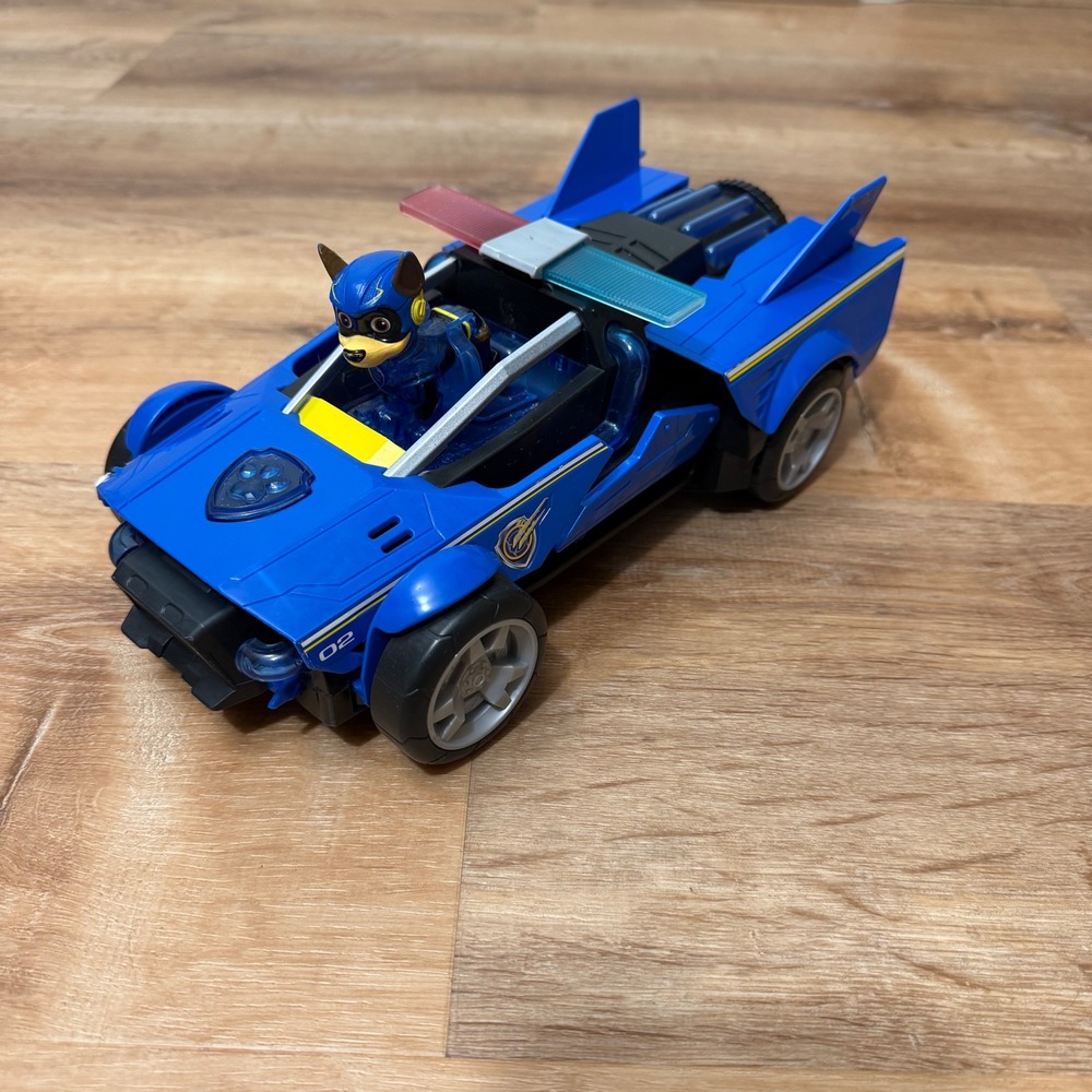 Paw Patrol Mighty Pups Charged Up Chase Transforming Deluxe Vehicle Lights Sound